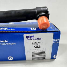 28337917 40090300074C  Форсунка DELPHI Bobcat Doosan D18 экскаватор D24. НОВАЯ
