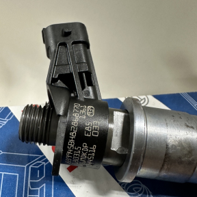 0445116033 Форсунка Bosch Piezo 8200889945, 1660000Q1H. Восстановленная