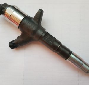 Форсунка  Denso 095000-5550 HYUNDAI TRUCK 33800-45700 восстановленная.